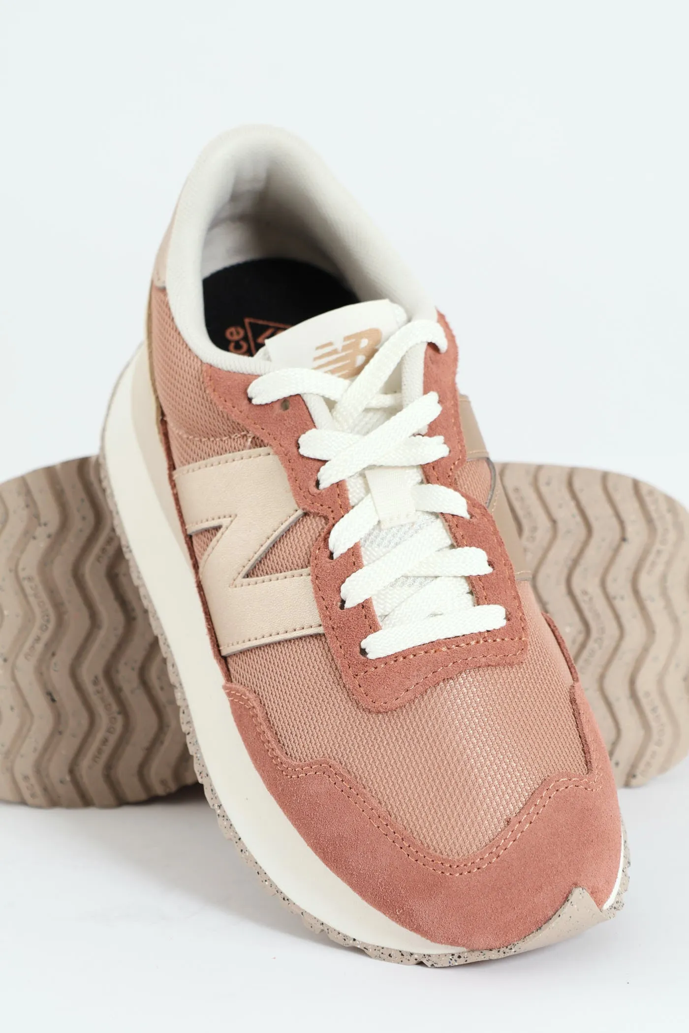 237 Lace Up Sneaker - Rust