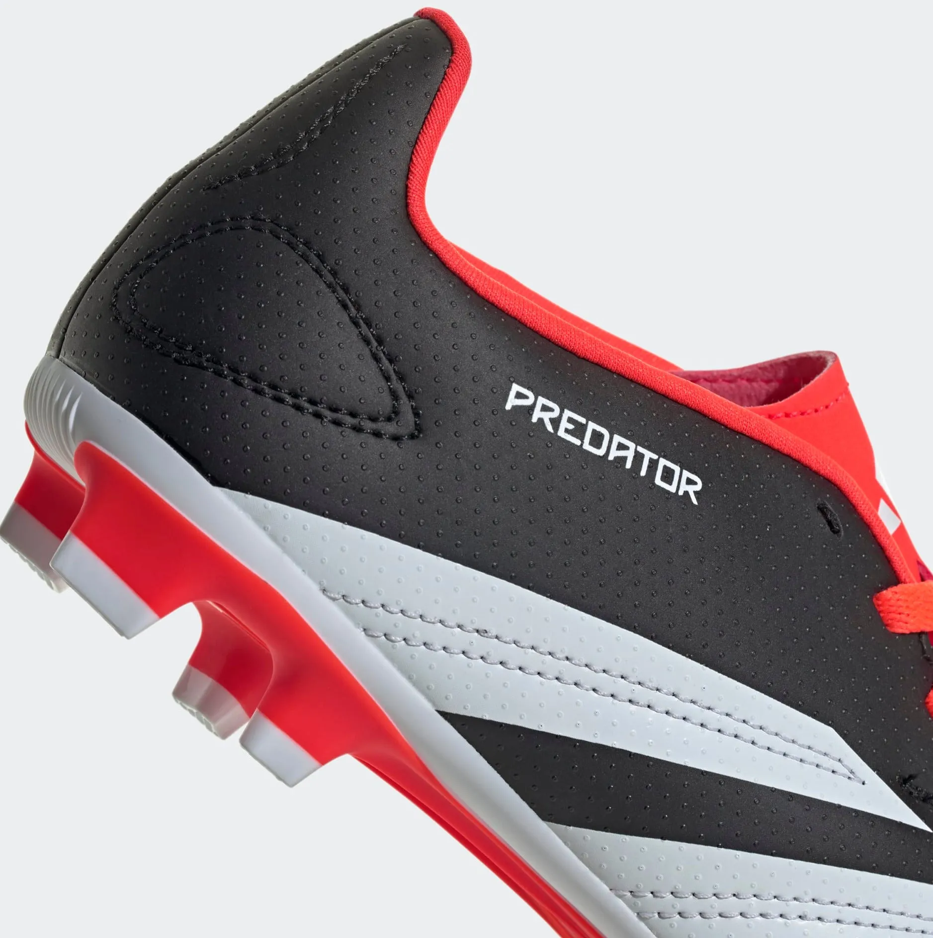 ADIDAS PREDATOR CLUB FG JUNIOR BOOTS