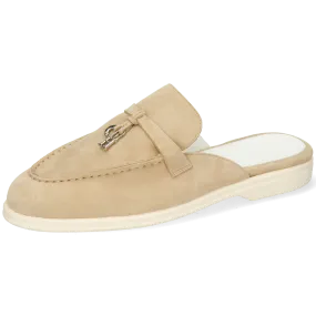 Adley 15