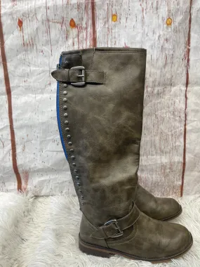 Boots Knee Flats By Candies  Size: 7.5