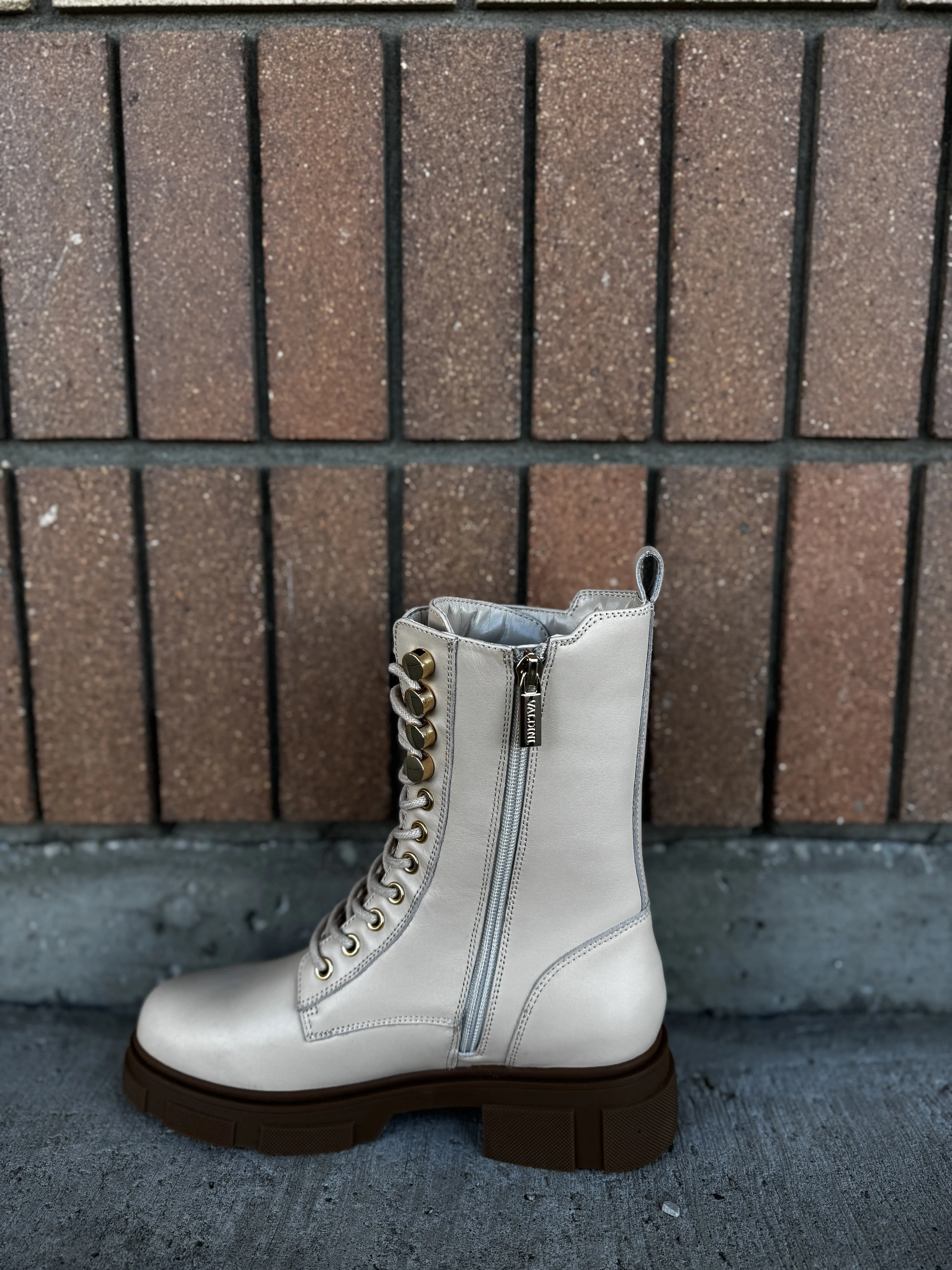Cara Cream Leather WATERPROOF Boot