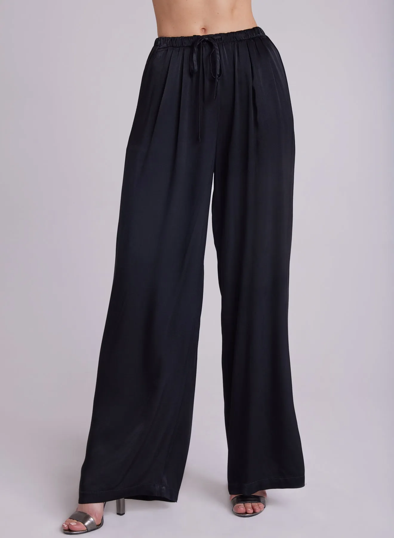 Satin Pleated Wide Leg Pant - Black