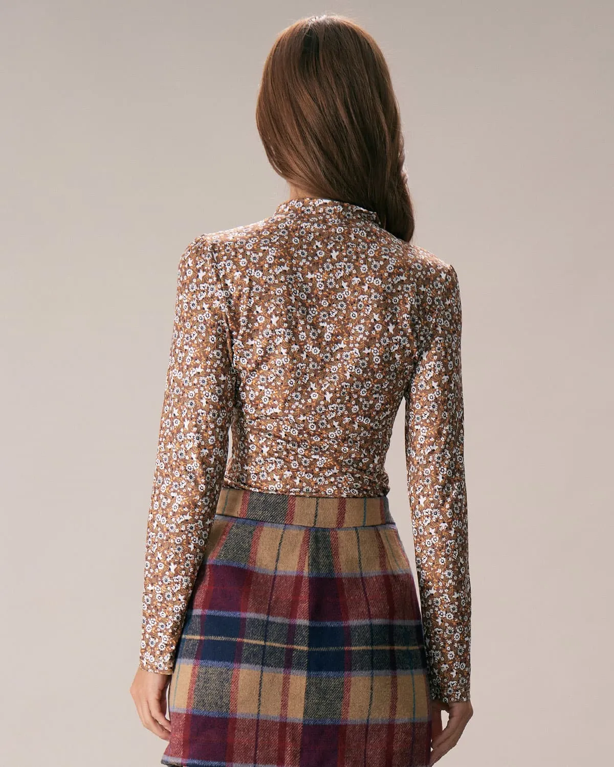 The Brown Mock Neck Floral Daisy Print Tee
