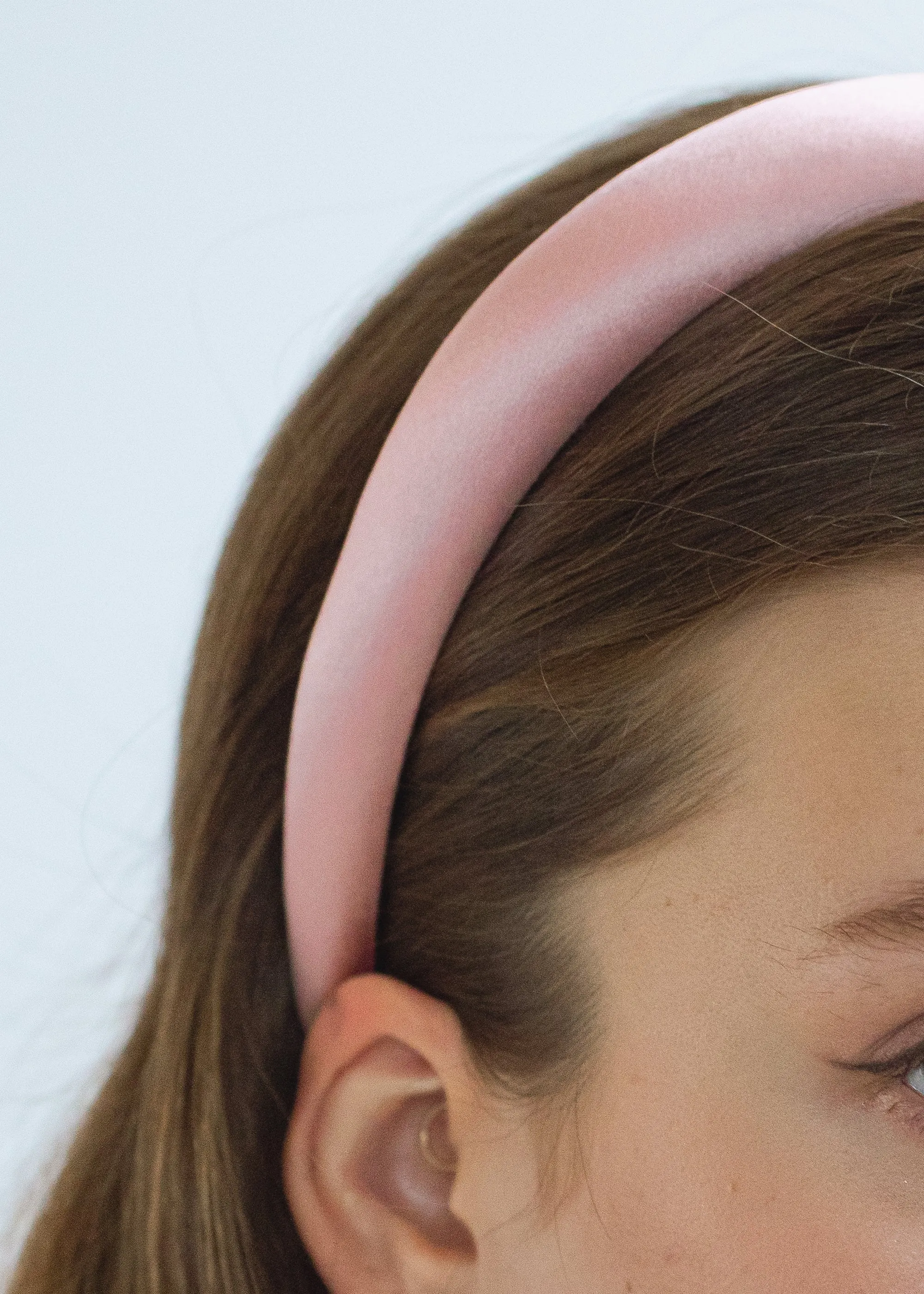 Tori Headband in Satin -- Peony