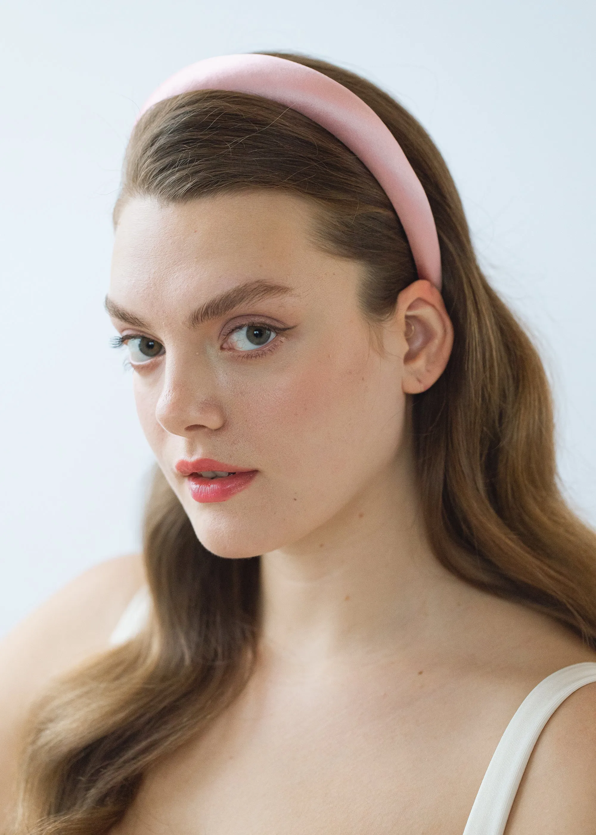 Tori Headband in Satin -- Peony