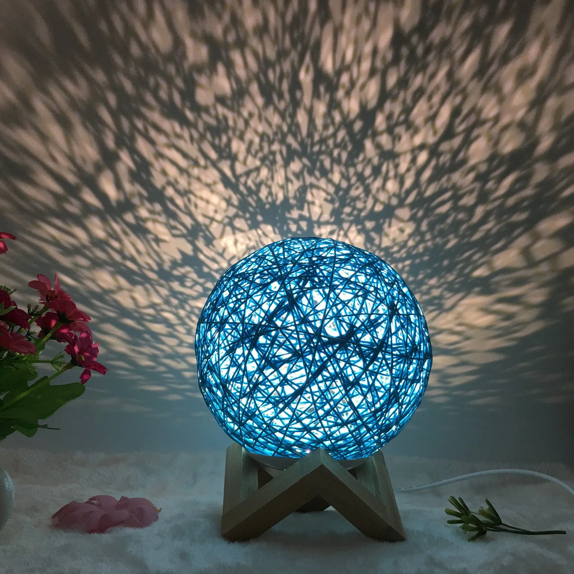 Unique LED Creative Linen Table Lamp